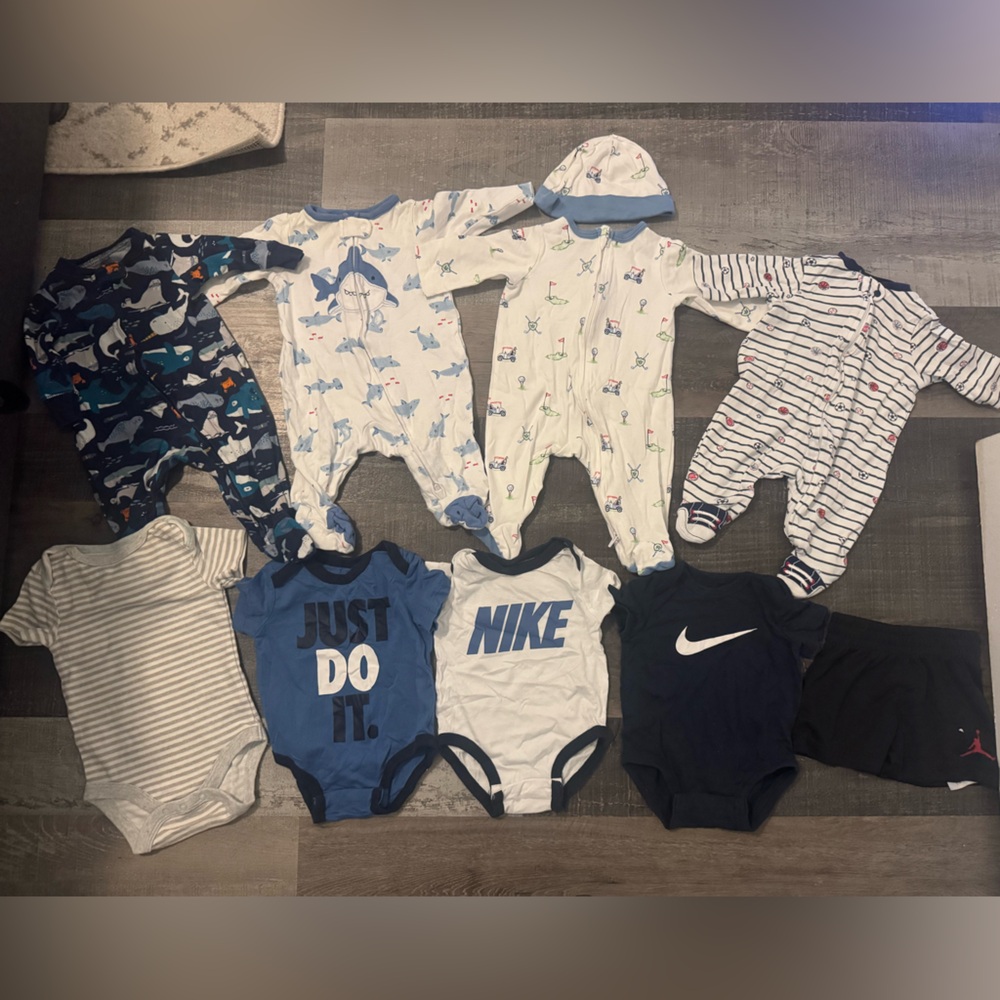 Baby Boy 3 Month Bundle— 4 sleepers , 4 Nike onesies , 1 shorts - stain free